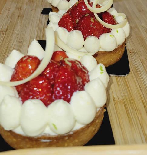 Quelle est la différence entre un nappage et un glaçage ? Montréal -  Pâtisserie Bervig